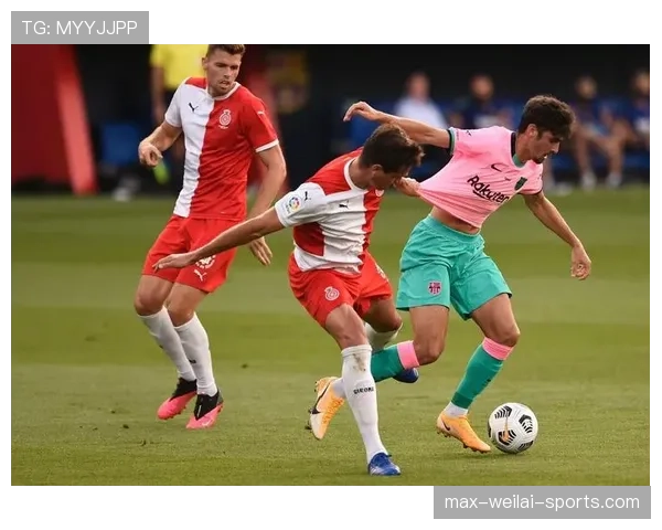 基米希与科拉希纳茨中场衔接能力的结构性差异分析